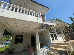 ขายที่ดินพร้อมสิ่งปลูกสร้าง 191 ตร.ว ใกล้ตลาดห้วยขวางเพียง 500 เมตร ใกล้มหาวิทยาลัยหอการค้าไทย ใกล้MRTห้วยขวาง ! ขายด่วน