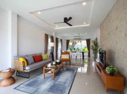 บ้านแฝดสร้างใหม่ 2 ชั้น วิวทุ่งนา ใกล้สวนดอกไม้ เหมืองแก้ว แม่ริม