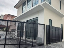 รถมือสอง อสังหาริมทรัพย์ บ้าน ปี 0 