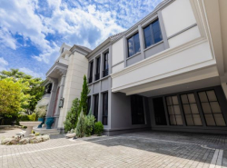 รถมือสอง อสังหาริมทรัพย์ บ้าน ปี 0 