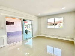 รถมือสอง อสังหาริมทรัพย์ ทาวน์เฮาส์ทาวน์โฮม ปี 0 