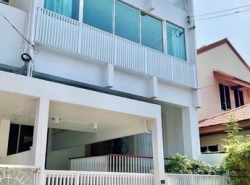 รถมือสอง อสังหาริมทรัพย์ ทาวน์เฮาส์ทาวน์โฮม ปี 0 