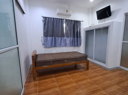 รถมือสอง อสังหาริมทรัพย์ บ้าน ปี 0 
