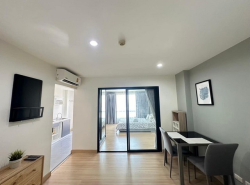 Niche Mono Bangna spacious clean comfortable 8th floor opposite Central Bangna