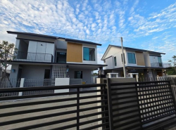 รถมือสอง อสังหาริมทรัพย์ บ้าน ปี 0 