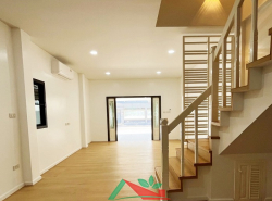 รถมือสอง อสังหาริมทรัพย์ บ้าน ปี 0 