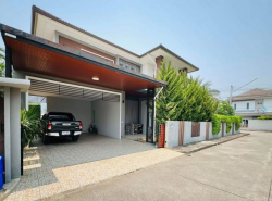 บ้านเดี่ยวสุดหรู วิวดอยสุเทพ  พร้อมอยู่ ในโครงการ หางดง 