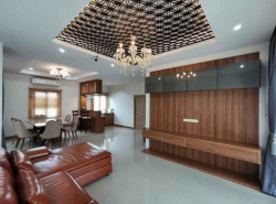 บ้านเดี่ยว 2 ชั้น สไตล์ลานนา แกรนด์ล้านนาเมอริเดียน สันกำแพง 