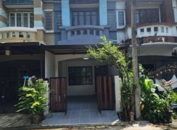 TOWNHOUSE ปาริชาติ 345 1790000 THAI BAHT 2นอน 18 SQ.WA 0 งาน 0 RAI ใกล้กับ - ศูนย์ราชการแจ้งวัฒนะ - รร. หอวัง นนทบุรี - โรบินสัน ศรีสมาน - การเดินทาง เข้าออกได้หลายเส้นทาว ทั้ง ถ. 345, ถ. ราชพฤกษ์, ถ. สรงประภา, ถ.ติวานนท์, ถ.รังสิต-ปทุมธานี และ ทางด่