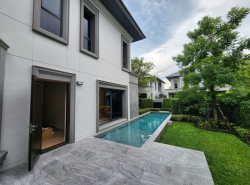 Four Seasons Private Residences Condo for RENT, near BTS Saphan Taksin