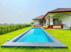 ลดราคาขาย พูลวิลล่าชั้นเดียว วิวทุ่งนา วิวภูเขา ดอยสะเก็ด