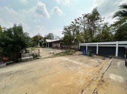 ให้เช่า บ้านเดี่ยว  ใกล้รถไฟฟ้าสายสีม่วง-สถานีแยกบางพลู ลภาวัน 1 บางกรวย-ไทรน้อย 130 ตรม 50 ตรว