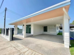บ้านสวยน่าอยู่ ทำเลทอง เพียง 2.39 ล้าน 66.9 ตรว. สันทราย สันทรายหลวง บ้านเดี่ยวชั้นเดียว สไตล์ปั้นหยา บ้านกว้าง ติดถนนคอนกรีต เพื่อนบ้านดี