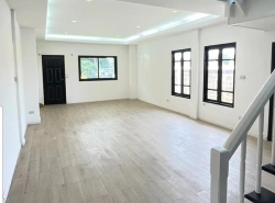 รถมือสอง อสังหาริมทรัพย์ บ้าน ปี 0 