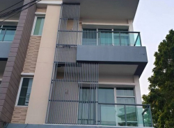 รถมือสอง อสังหาริมทรัพย์ บ้าน ปี 0 