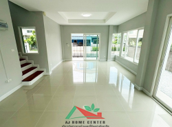 รถมือสอง อสังหาริมทรัพย์ บ้าน ปี 0 
