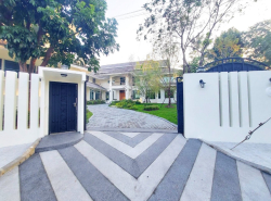 NTG387 ขาย บ้านเดี่ยว Muang Ake Village : หมู่บ้านเมืองเอก 1142 ตรม. 1 ไร่ 0 งาน 50 ตร.วา บ้านหลังใหญ่
พร้อมอาคารรับรอง