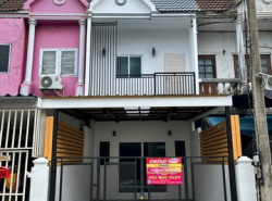 ทำเลทอง บ้านทาวน์เฮ้าส์ 2 ชั้น ม.บ้านแพ้วพลาซ่า ต.บ้านแพ้ว อ.บ้านแพ้ว