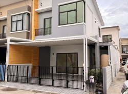 บ้านรีโนเวทพร้อมอยู่สวยถูกแถมโบนัส เฟอร์นิเจอร์​ตกแต่งบ้านตามรูป ​แสนรัก6 ชลบุรี(หัวมุม)​ฝั่งนิคมอมตะเฟส789