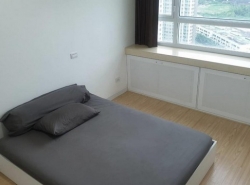 ให้เช่า TC Green Condo อาคาร C ชั้น 22 ห้องมุมวิวสระว่ายน้ำขนาด 40 ตร.ม.  วิวโล่งทิศใต้ (เงียบไม่มีเสียงรบกวน)