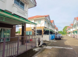 รถมือสอง อสังหาริมทรัพย์ บ้าน ปี 0 