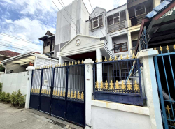 รถมือสอง อสังหาริมทรัพย์ ทาวน์เฮาส์ทาวน์โฮม ปี 0 