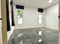 รถมือสอง อสังหาริมทรัพย์ บ้าน ปี 0 