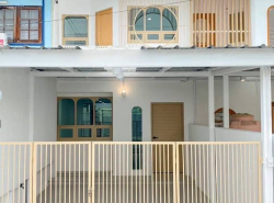 ขาย ทาวน์โฮม หมู่บ้านปัฐวิกรณ์ 100 ตรม. 17.25 ตร.วา บ้าน Renovate เดินทางสะดวก เรียบร้อยพร้อมยื่นBank