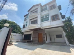 รถมือสอง อสังหาริมทรัพย์ บ้าน ปี 0 