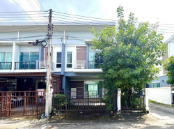 ขายทาวน์เฮ้าส์ ศุภาลัย เบลล่า วงแหวน – ลำลูกกา คลอง 4 