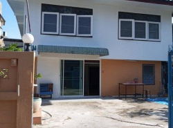 รถมือสอง อสังหาริมทรัพย์ บ้าน ปี 0 