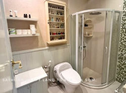 ให้เช่า คอนโด Mininal style fully-furnished 2 rooms large balcony สาทรแฮปปี้แลนด์ 164 ตรม. in Sathorn-Silom areas One Bangkok