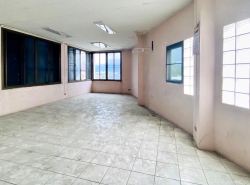 รถมือสอง อสังหาริมทรัพย์ สำนักงาน ปี 0 