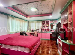 รถมือสอง อสังหาริมทรัพย์ บ้าน ปี 0 