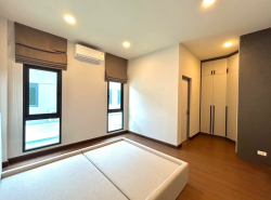 รถมือสอง อสังหาริมทรัพย์ บ้าน ปี 0 
