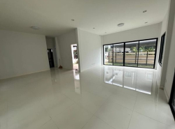 รถมือสอง อสังหาริมทรัพย์ บ้าน ปี 0 