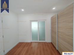รถมือสอง อสังหาริมทรัพย์ บ้าน ปี 0 