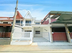 บ้านมินิมอล 2 ชั้น โซนน้ำคอก ใกล้เซ็นทรัลระยอง ผ่อน 5000 บาท ใจกลางเมือง