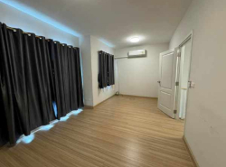TH28 ให้เช่าทาวน์โฮมใหม่ 2 ชั้น โครงการ The Valley Sukhumvit-Bangsaen