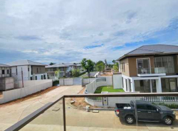 รถมือสอง อสังหาริมทรัพย์ บ้าน ปี 0 