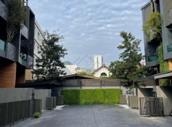 ให้เช่าทาวน์โฮมหรูใหม่ 3.5 ชั้น The Eight จตุจักร-รัชดา สไตล์โมเดิร์น Privacy Residence ลาดพร้าว ซอย1 ใกล้เซ็นทรัล ลาดพร้าว 