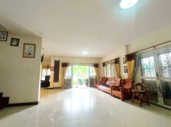 รถมือสอง อสังหาริมทรัพย์ บ้าน ปี 0 