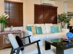  ให้เช่าบ้านเดี่ยวชั้นเดียว 50ตร.ว. 3 ห้องนอน 2 ห้องน้ำ 1 ห้องรับแขก  ใกล้ ARLบ้านทับช้าง MRTศรีกรีฑา