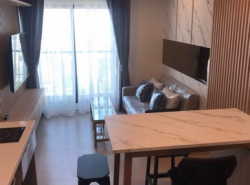 Life Sukhumvit 62 Private clean safe 12th floor BTS Bang Chak