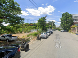 ขาย ที่ดิน โยธินพัฒนา 3 แยก 2 ขนาด 2 ไร่ 93 ตรว ใกล้ถ.ประดิษฐ์มนูธรรมแค่ 850 ม. DD