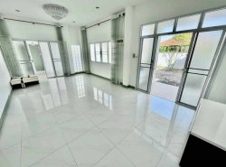รถมือสอง อสังหาริมทรัพย์ บ้าน ปี 0 