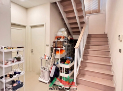 รถมือสอง อสังหาริมทรัพย์ บ้าน ปี 0 