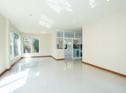 บ้าน ลัดดารมย์ ชัยพฤกษ์-แจ้งวัฒนะ พื้นที่ =  104 sq.wa 9900000 BAHT ใกล้ - NEW นนทบุรี   
