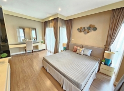 NTG128 ให้เช่า บ้านเดี่ยว บ้านลุมพินี สวนหลวง ร.9 
ใกล้โรงเรียนนานาชาติ ห้างสรรพสินค้า และขับรถ 25 นาทีไปพร้อมพงษ์-ทองหล่อ ใกล้สวนหลวง ร.9