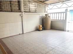 ให้เช่า ทาวน์โฮม รีโนเวทใหม่สะพานควาย สุทธิสาร อินทามาระ 200 ตรม. 23 ตร.วา 2ห้องนอน ใกล้BTSสะพานควาย เหมาะเป็นออฟิตหรืออยู่อาศัย.